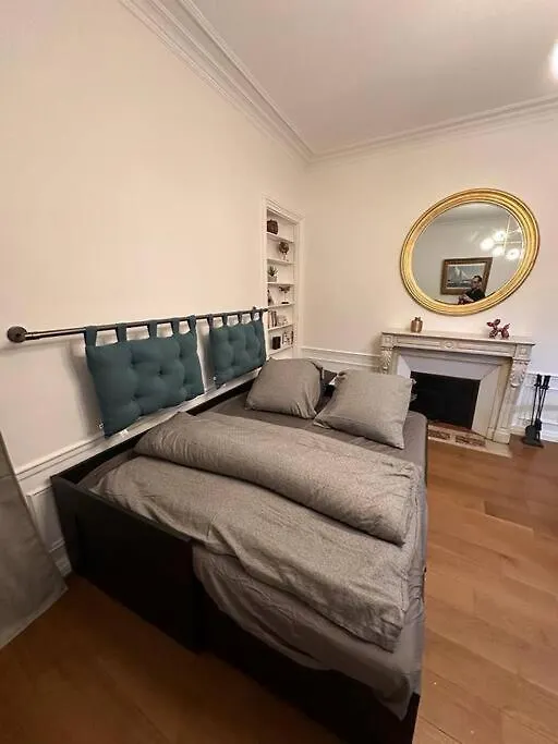 So Chic 72 Montmatre Apartement D'Exception Parijs Frankrijk