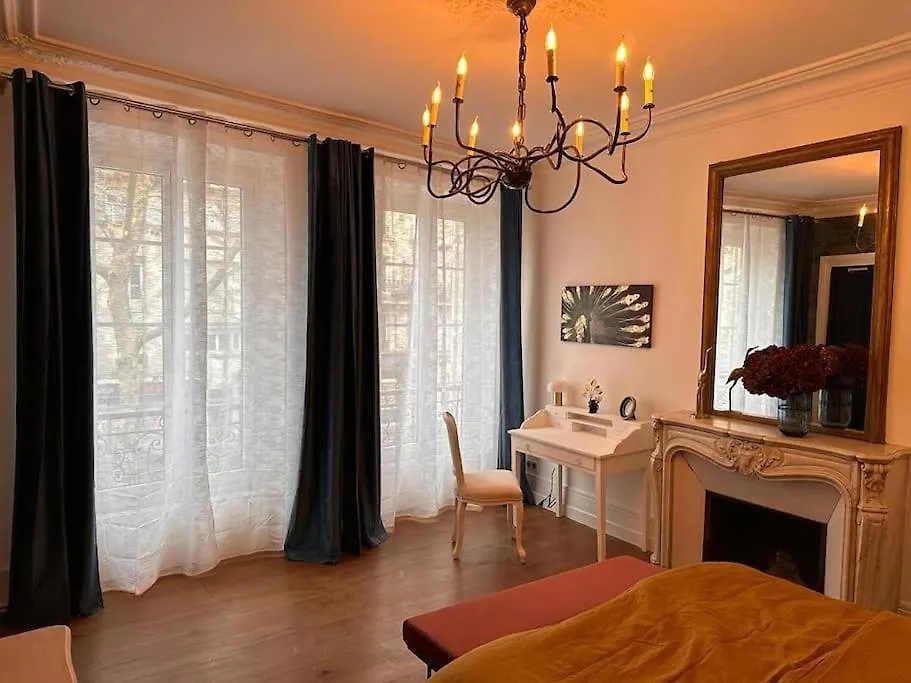 So Chic 72 Montmatre Apartement D'Exception Paris 0*,  France